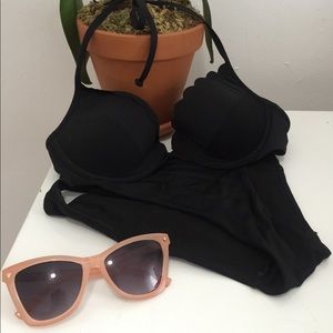 Scalloped H&M Black Bikini